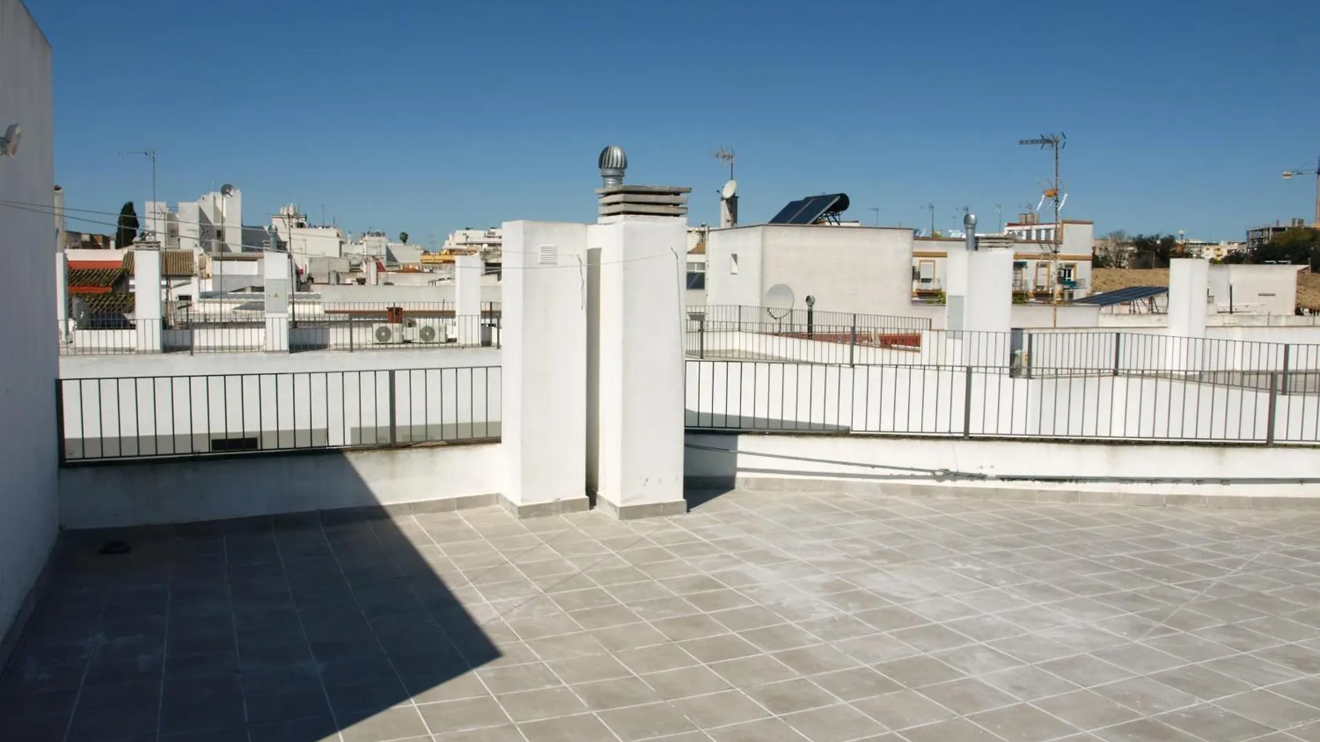 G&H Apartments - Jerez Centro Stay Jerez de la Frontera
