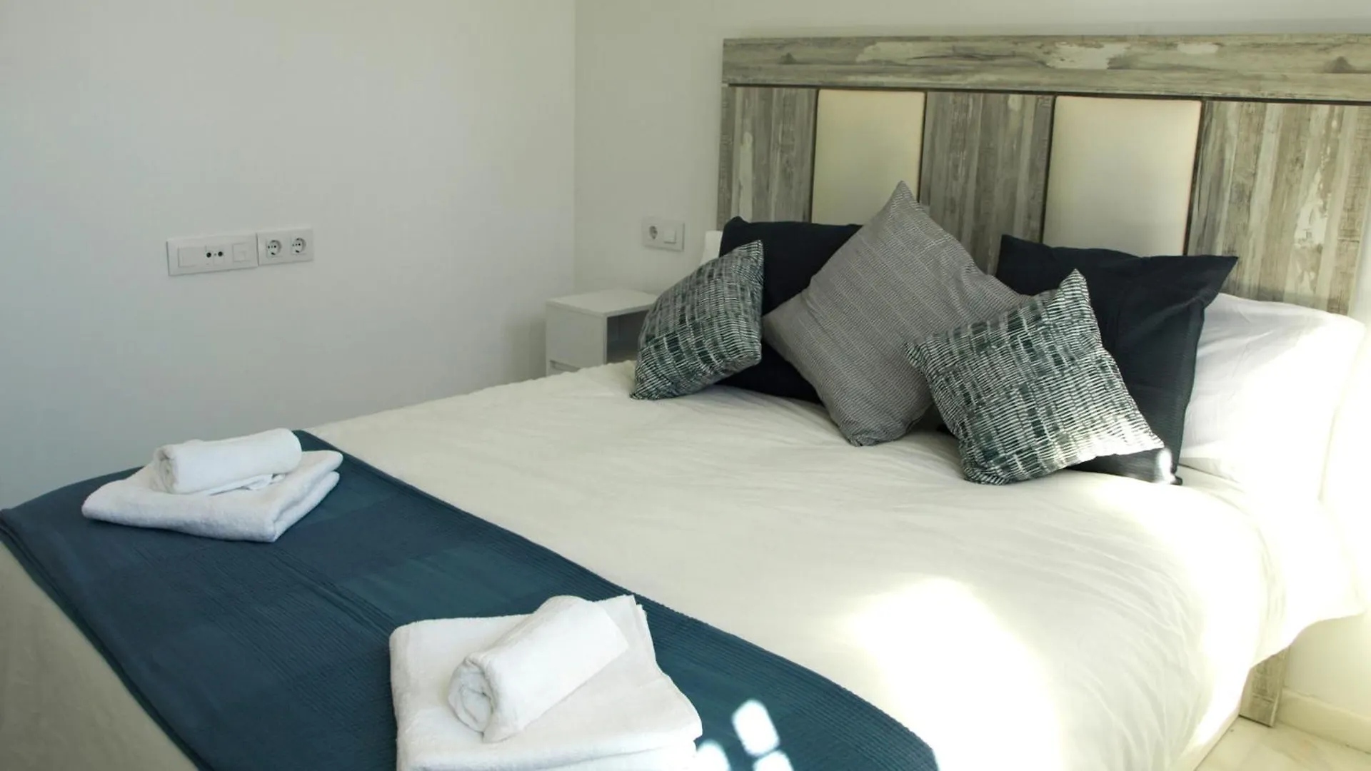 G&H Apartments - Jerez Centro Stay Jerez de la Frontera